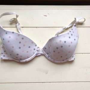 Polka dotted T-shirt Bra